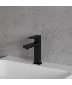 Смеситель для умывальника Omnires Baretti black mat (BA7810BL)