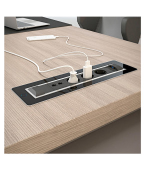 Вращающийся блок ASA Versaturn 3х220В + USB тип А + С 060.24F.00031