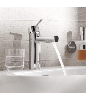 Смеситель для раковины Grohe Essence S-Size 32898001
