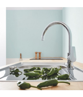 Смеситель для кухни Grohe BauEdge 31233001