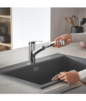 Смеситель для кухни с выдвижным изливом Grohe Eurosmart 30305001