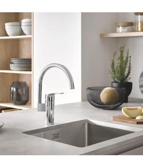 Смеситель для кухни Grohe Eurocube New 33202003