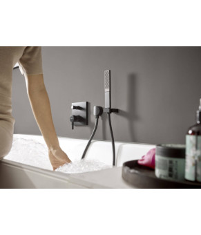 Смеситель Hansgrohe Finoris 76415670
