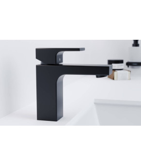 Смеситель Hansgrohe Vernis Shape 71560670