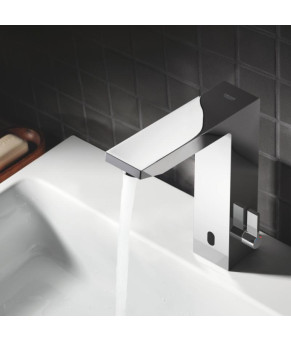 Сенсорный Grohe Eurocube E 36441000