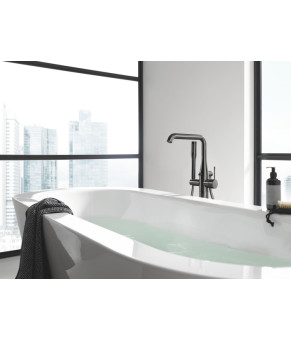 Змішувач Grohe Essence New 23491AL1