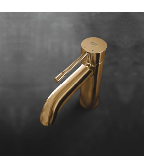 Змішувач Grohe Essence New 23590GL1