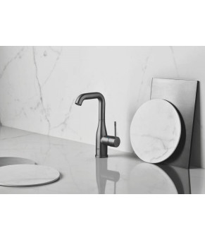 Змішувач Grohe Essence New 32901AL1