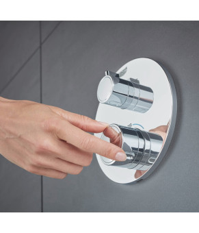 Смеситель Grohe Grohtherm 24075000