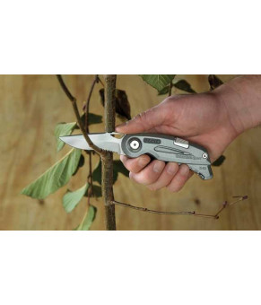 Нож складной Stanley с двумя лезвиями "Quickslide Sport Utility Knife" 120 мм 0-10-813