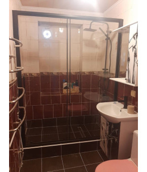 Душові двері Aquanil Carmen Black 120х190 скло прозоре