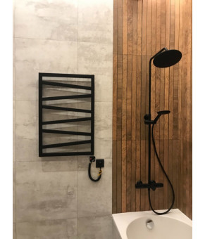 Водяной полотенцесушитель Genesis-Aqua Genesis 100x53 см Клубнично-красный