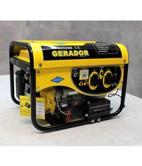 Генератор профессиональный со стартером и медной обмоткой Pottal PTG2500E 2,2 кВт