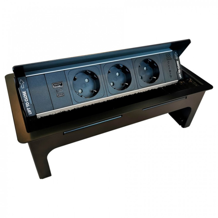 Розеточный блок ASA Versanet 3x220+1USB (матовый черный, 060.31F.00026)