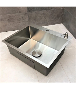 Кухонная мойка из нержавеющей стали SS304 DS50550-3BR 500*500*220 (Brushed)