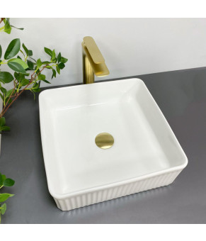 Умывальник (раковина) VBI BOLZANO WHITE накладной