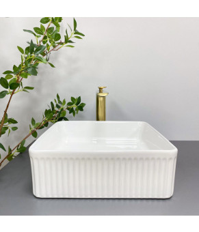 Умывальник (раковина) VBI BOLZANO WHITE накладной