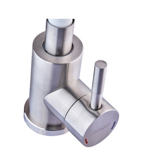 Смеситель для кухни SUS-011 Refl.White Champion с силиконовым изливом (CH0331)
