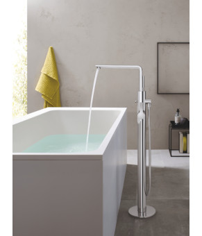 Напольный смеситель для ванны Grohe Lineare New хром (23792001)