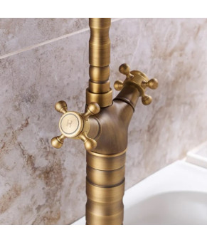 Смеситель для кухни REA RUSTICO BRUSHED GOLD золотой матовый  (REA-B5521)