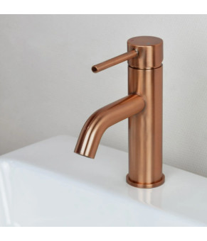 Смеситель для раковины (умывальника) REA LUNGO BRUSHED COPPER низкий  (REA-B1112)