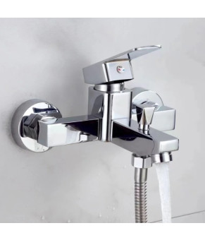 Смеситель для ванни Epelli Ricco 009