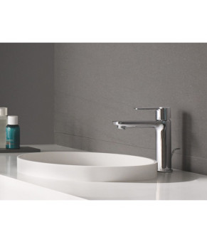 Смеситель Grohe Lineare New 23106001