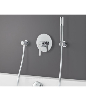  Смеситель Grohe Lineare New 19296001