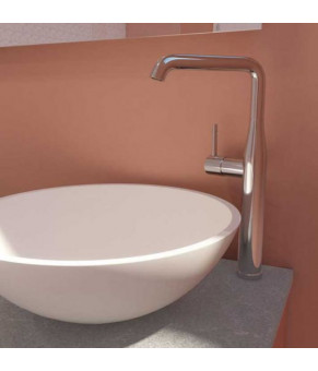 Смеситель Grohe Essence 32901001