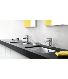 Смеситель Hansgrohe Metris S 31060000