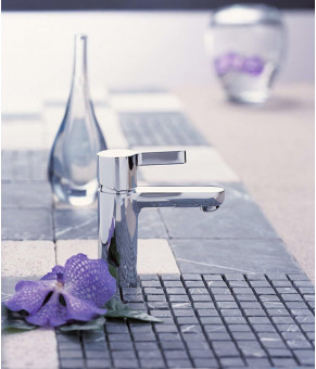 Смеситель Hansgrohe Metris S 31063000