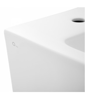 Биде подвесное Qtap Crow 520х360х290 White QT05555370W