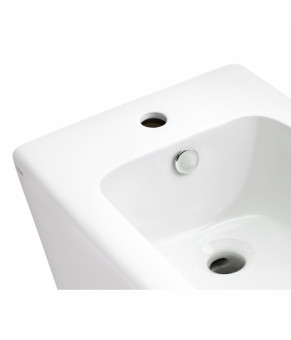 Биде напольное Qtap Robin QT13442141CW